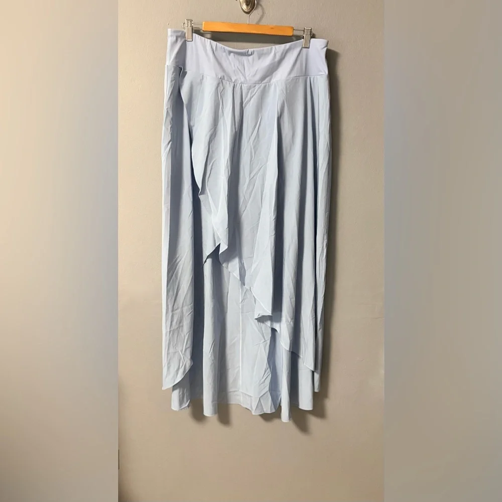 NWT Halara Breezeful High Waisted High Low Ruffle 2-in-1 Flowy Maxi Skirt. X-Lrg